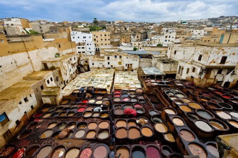 フェズ発メルズーガ経由マラケシュ4日間ツアー in Morocco